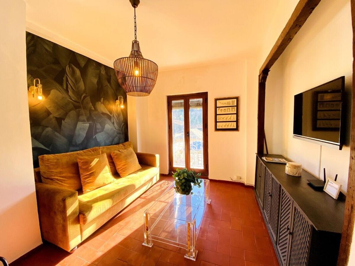 La Casa De Carro - Hostatel Ferienhaus Granada